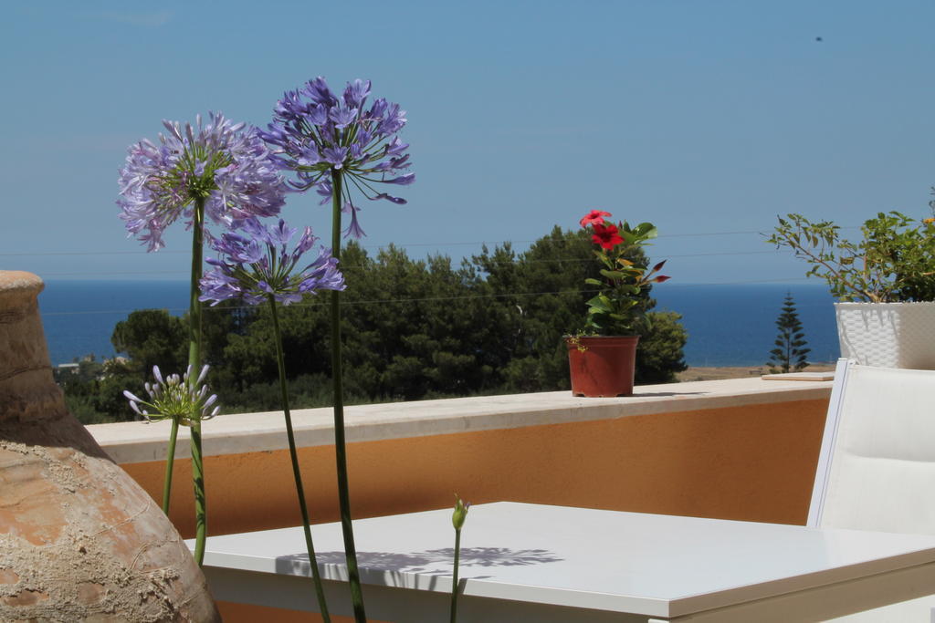 Casale Belvedere Vista Mare 瓦尔德利切 外观 照片