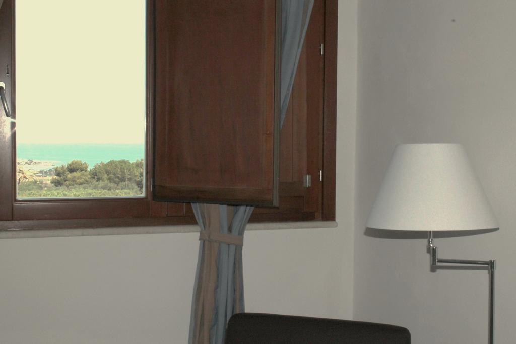 Casale Belvedere Vista Mare 瓦尔德利切 客房 照片