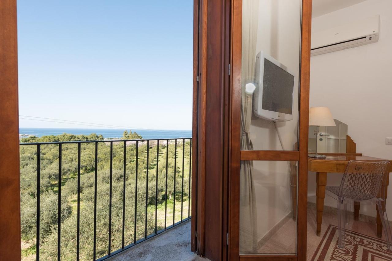 Casale Belvedere Vista Mare 瓦尔德利切 外观 照片